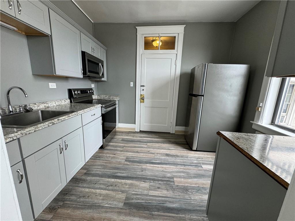2 Raymond Avenue 2a Property Photo 5