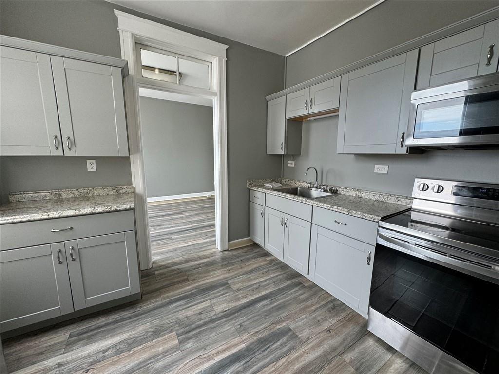 2 Raymond Avenue 2a Property Photo 6