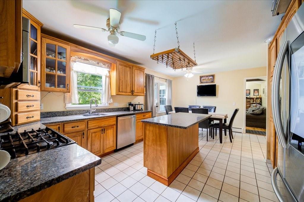 29 Hillview Drive Property Photo 5