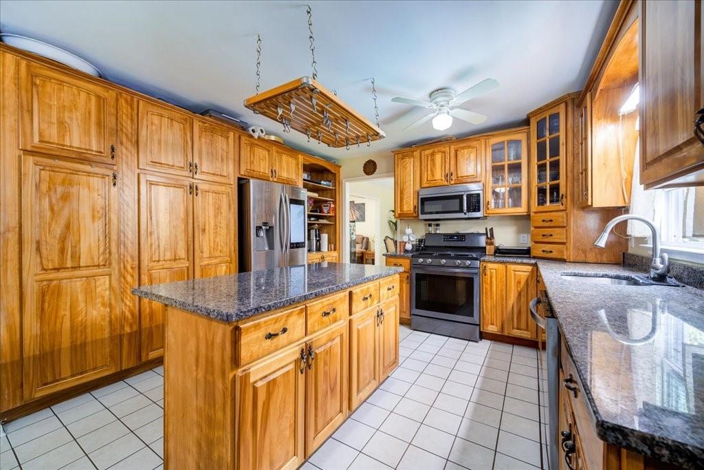 29 Hillview Drive Property Photo 9