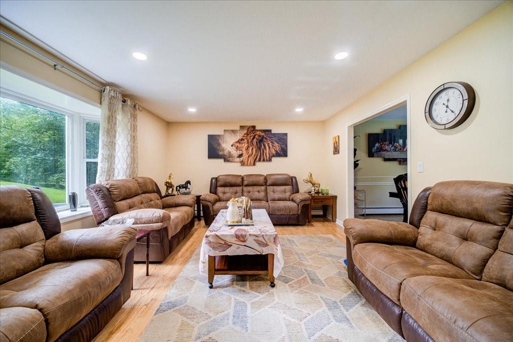29 Hillview Drive Property Photo 13