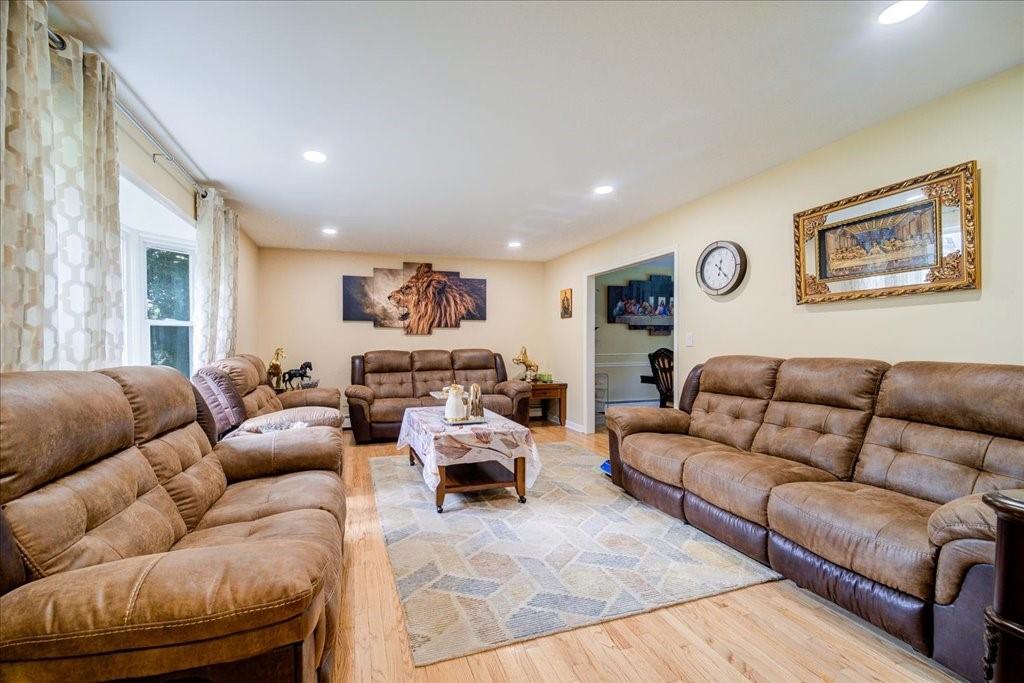 29 Hillview Drive Property Photo 17