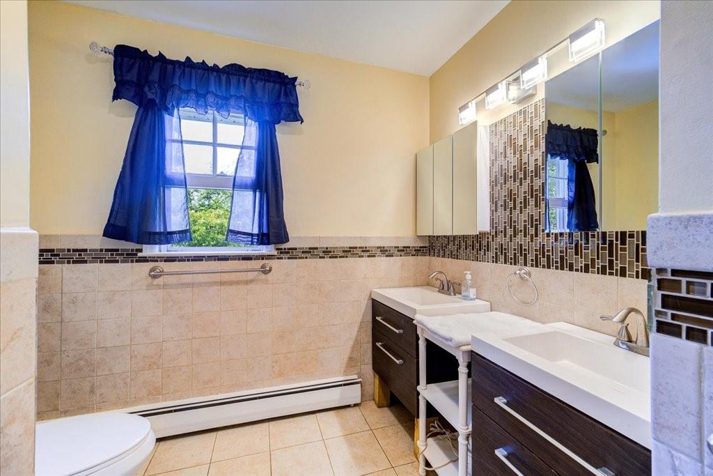 29 Hillview Drive Property Photo 30