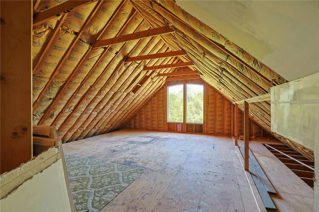 1577 Centre Road Property Photo 19