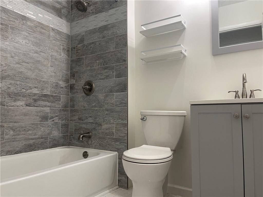 6 Charlotte Mews Property Photo 14