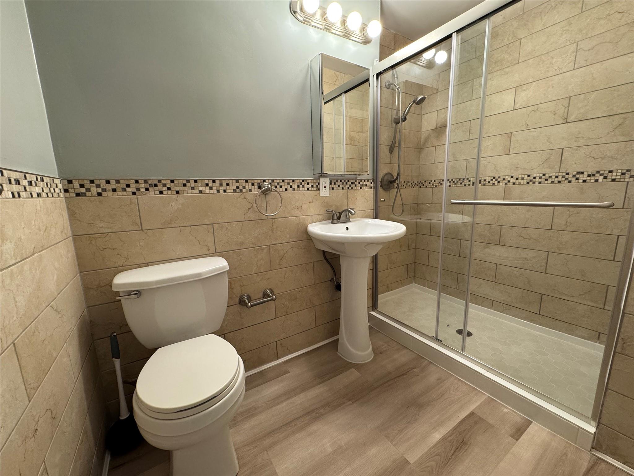 6 Charlotte Mews Property Photo 27