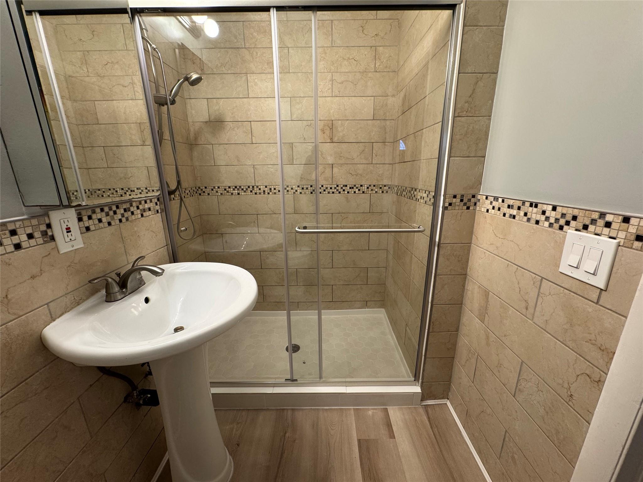 6 Charlotte Mews Property Photo 28