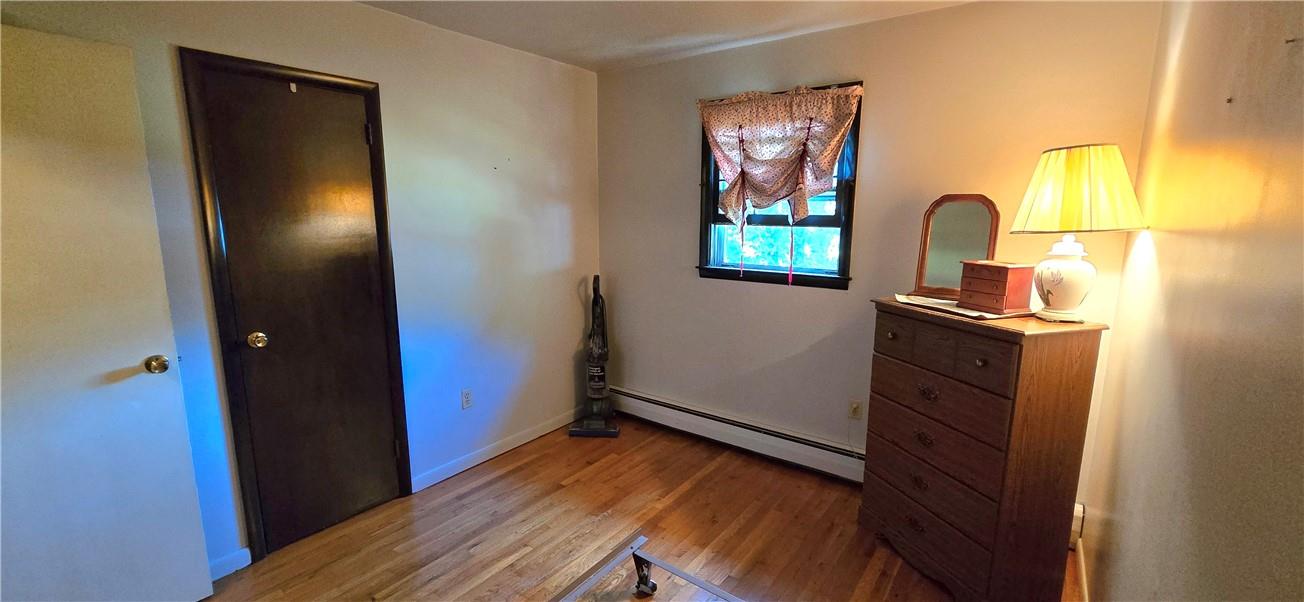345 Quaker Street Property Photo 12