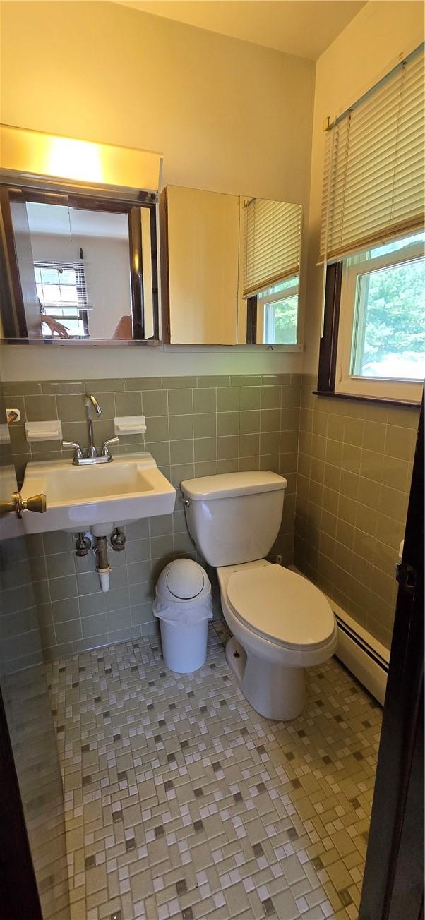 345 Quaker Street Property Photo 16