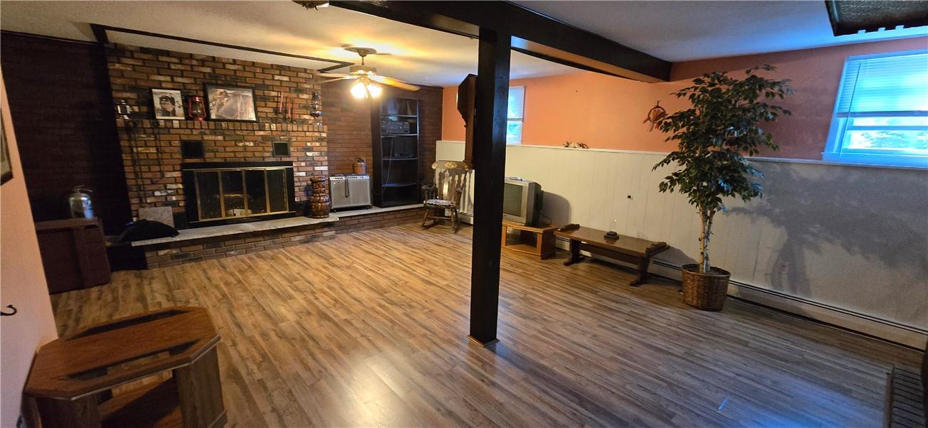 345 Quaker Street Property Photo 17