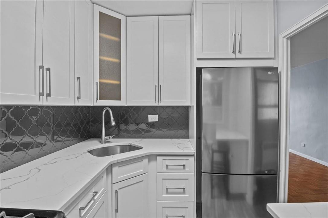 2575 Palisade Avenue 2j Property Photo 9