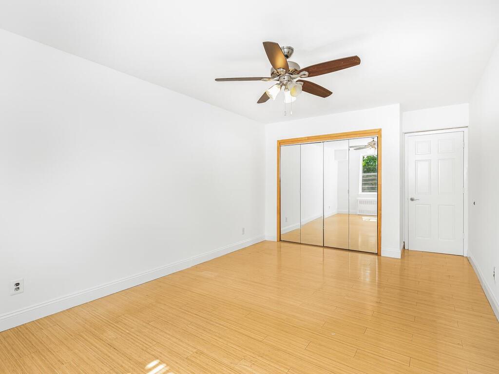 377 N Broadway 209 Property Photo 6