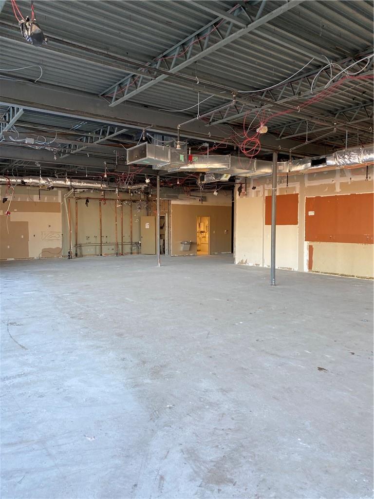 123 E Route 59 Property Photo 11