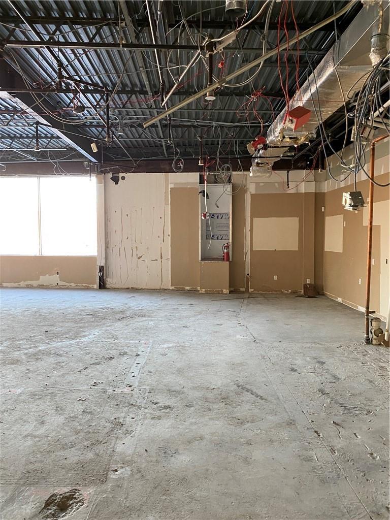 123 E Route 59 Property Photo 13