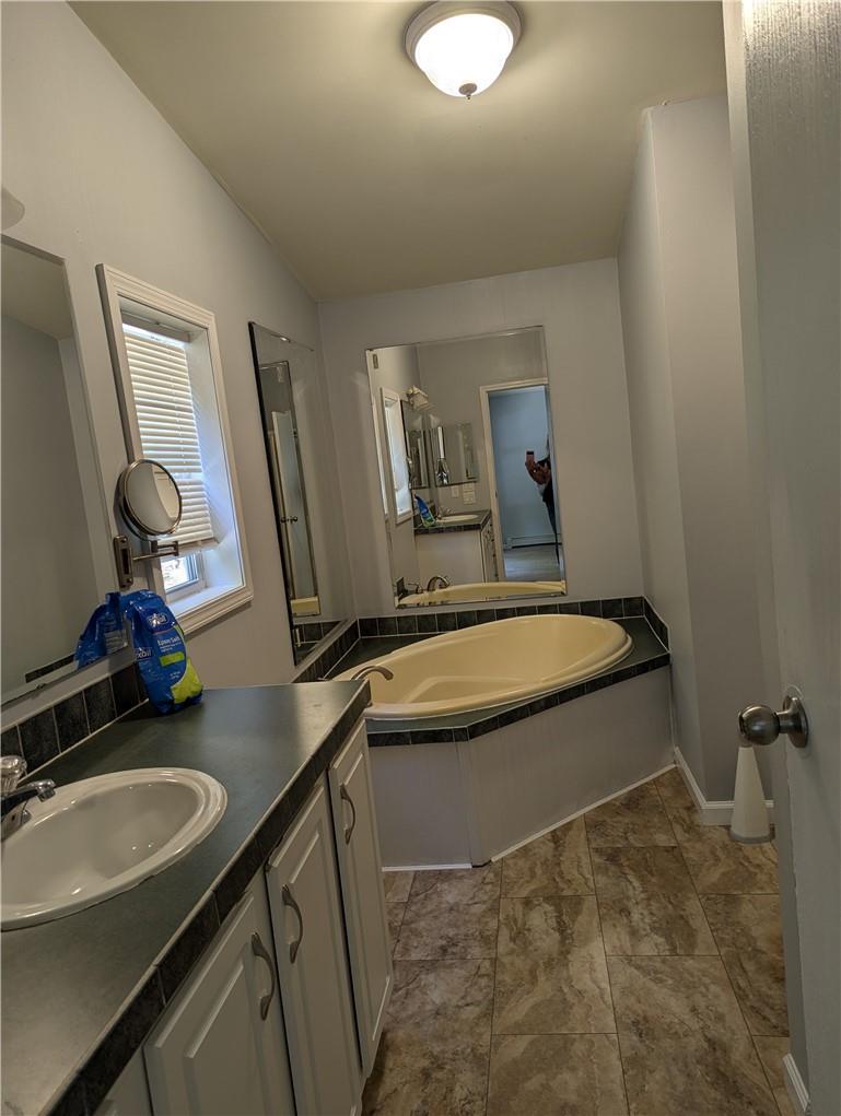 8 Raven Court Property Photo 15