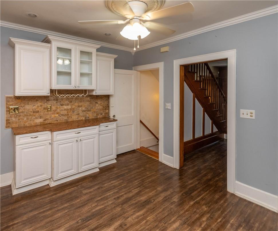 12 Woodside Place Property Photo 4