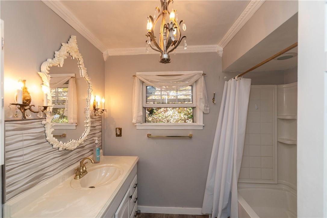 12 Woodside Place Property Photo 16