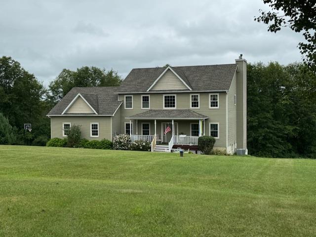8 Twin Oaks Drive Property Photo 5