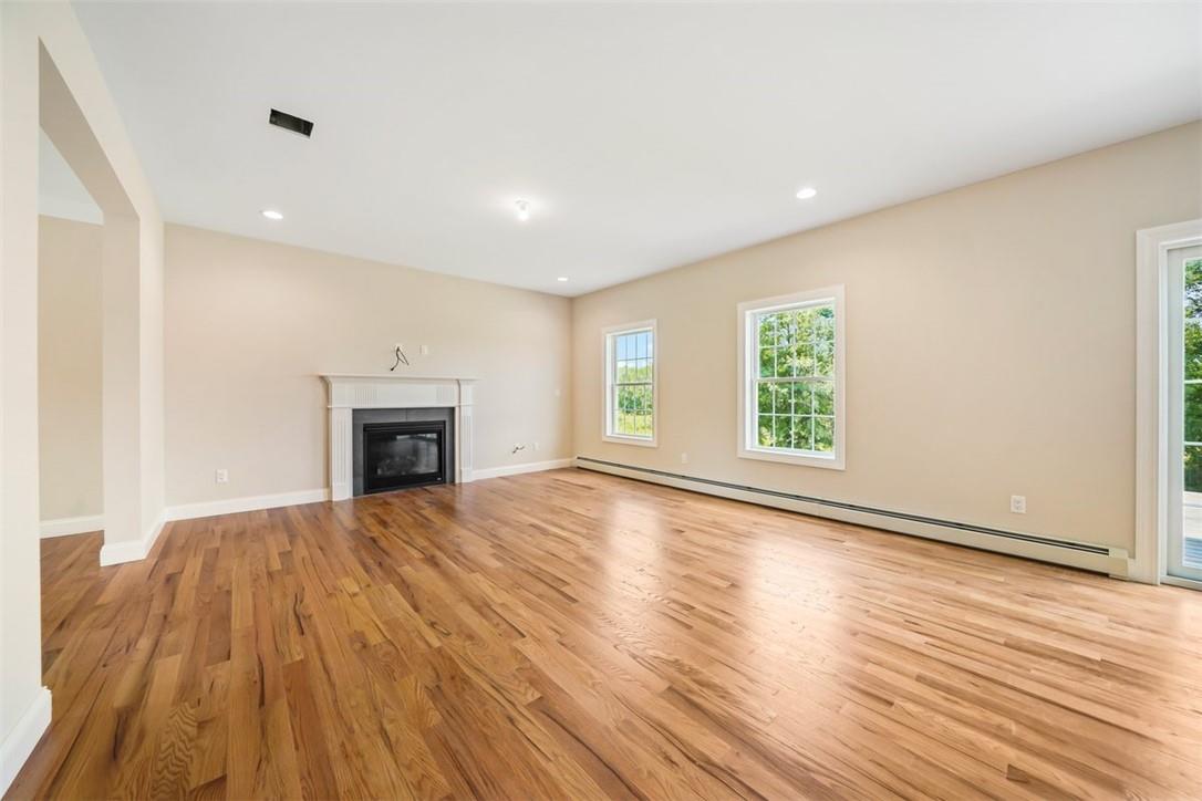 8 Twin Oaks Drive Property Photo 23