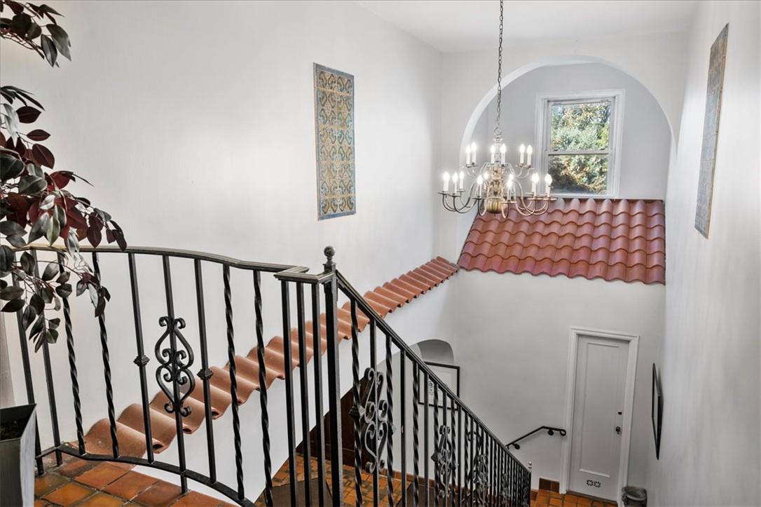 490 Bleeker Avenue 3c Property Photo 20