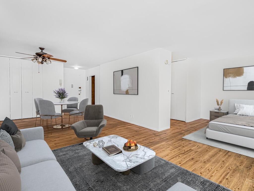 555 Kappock Street 10r Property Photo 2