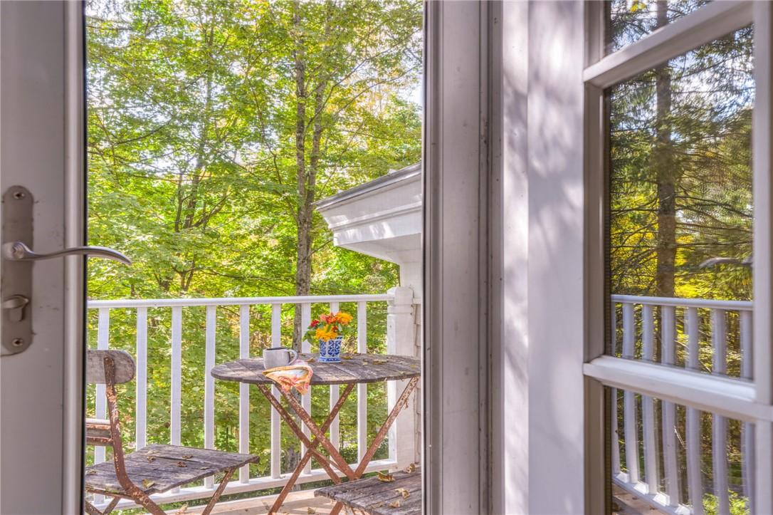 235 Knob Hill Road Property Photo 11