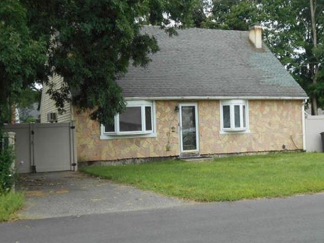 31 Bliss Street Property Photo