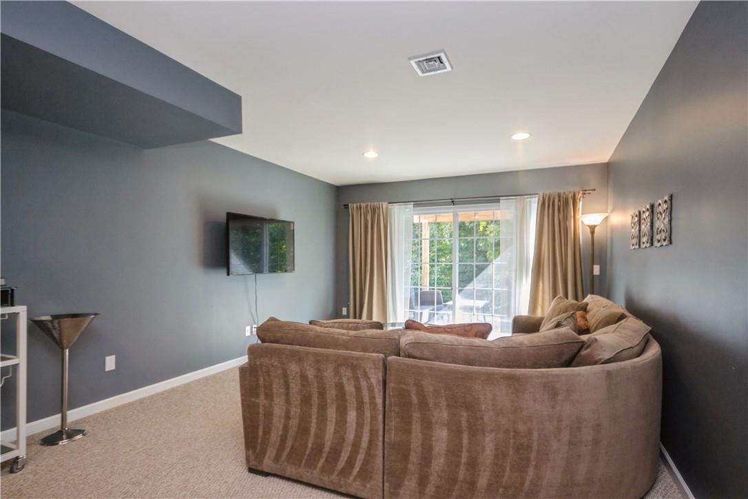 2509 Sylvan Loop Property Photo 22