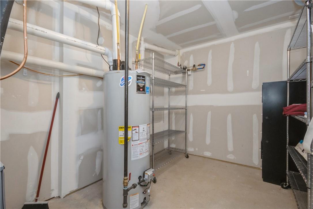 2509 Sylvan Loop Property Photo 25