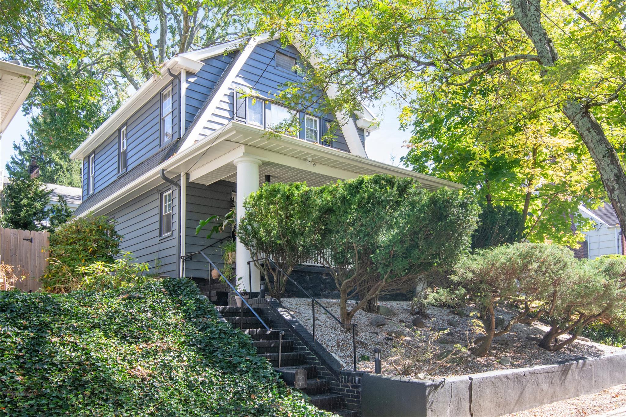 17 Grandview Avenue Property Photo