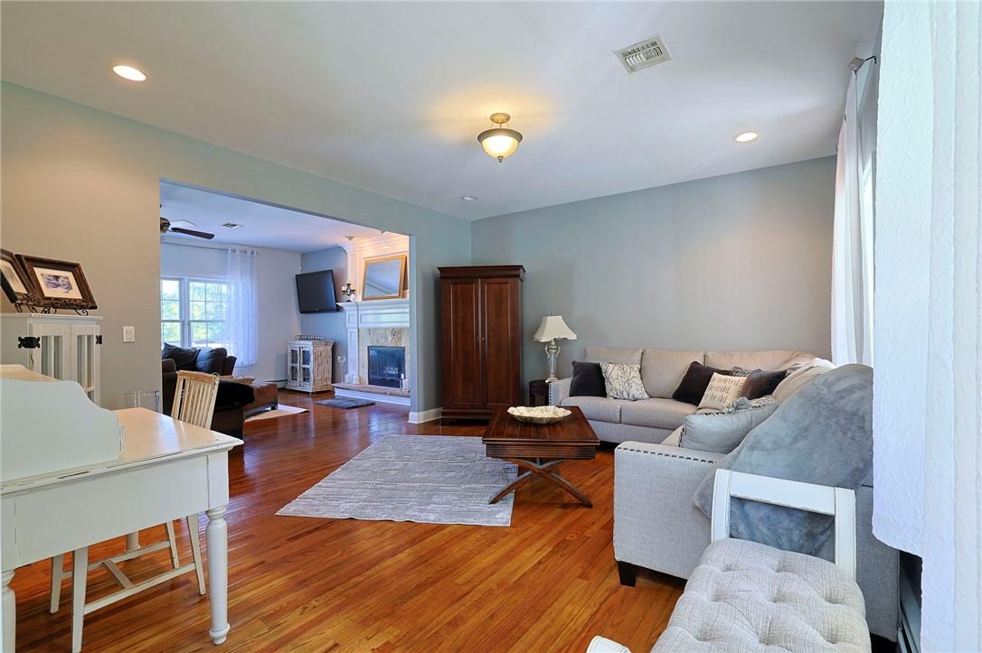 1174 Mountain Road Property Photo 8