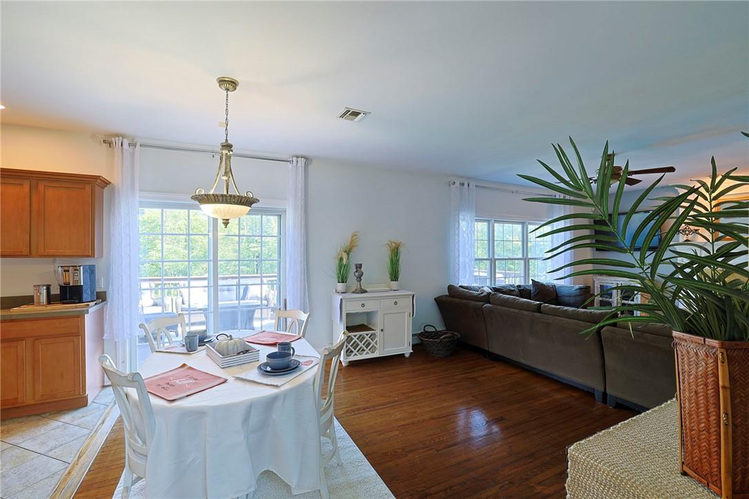 1174 Mountain Road Property Photo 12