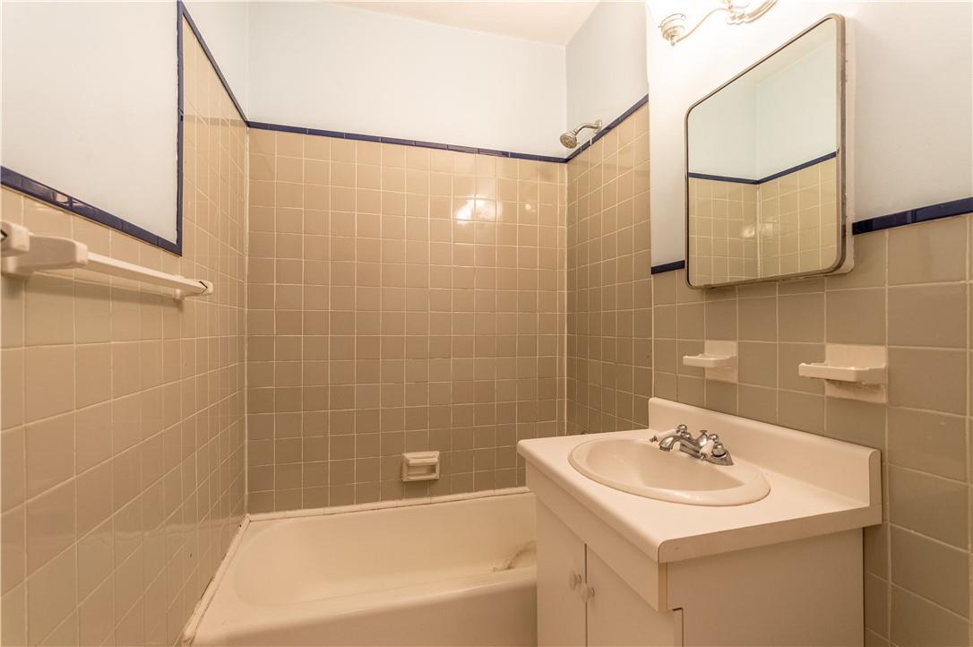 315 King Street 5c Property Photo 15