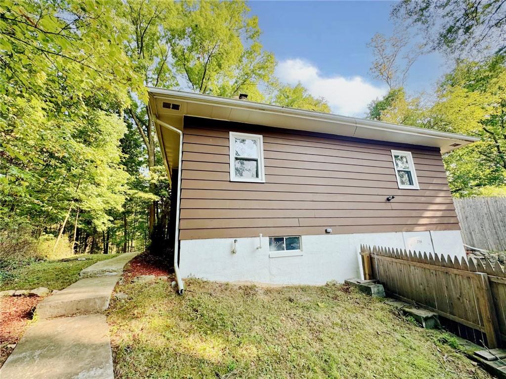 2184 South Road Property Photo 3