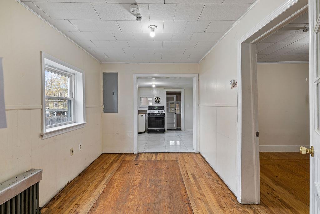 11 Waldron Avenue Property Photo 8