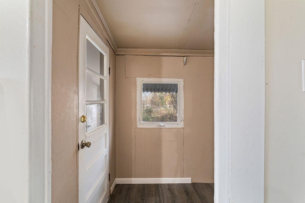 11 Waldron Avenue Property Photo 16