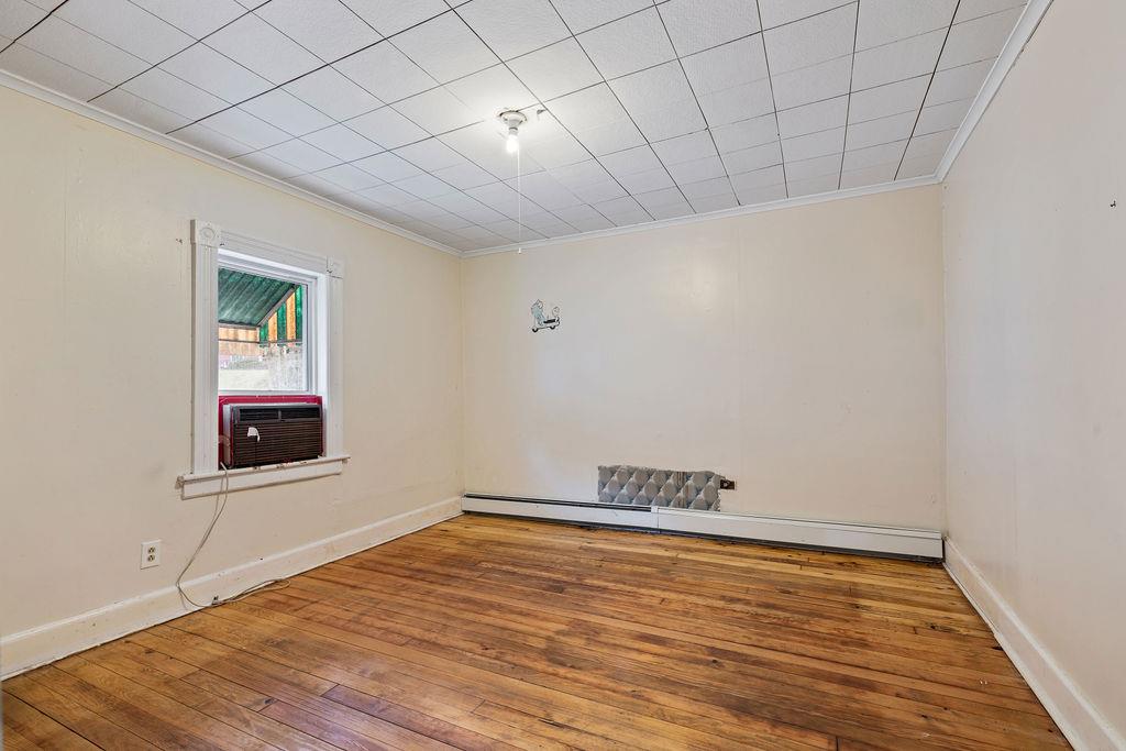 11 Waldron Avenue Property Photo 21