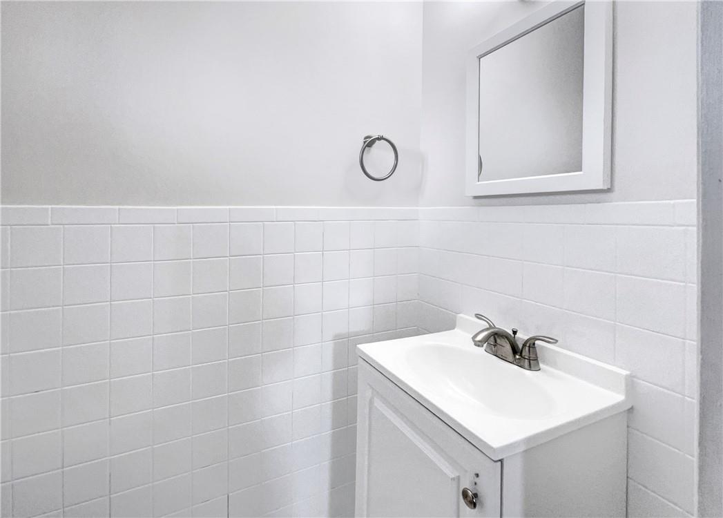 8 Naples Avenue Property Photo 16