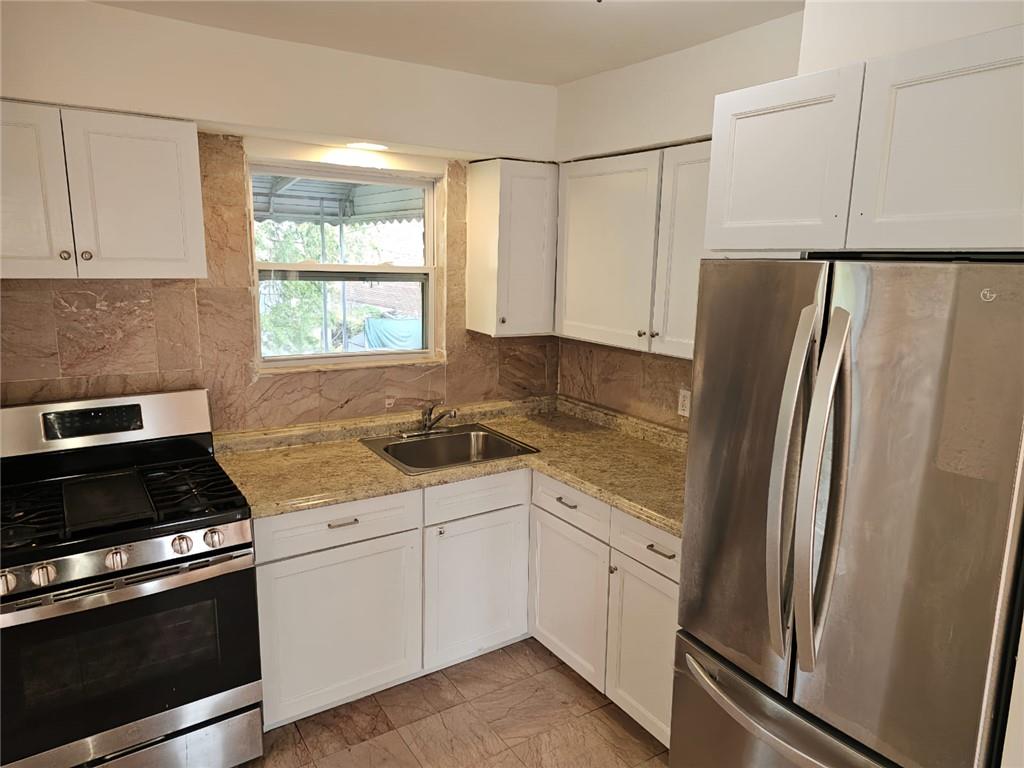 246 Soundview Avenue Property Photo 8
