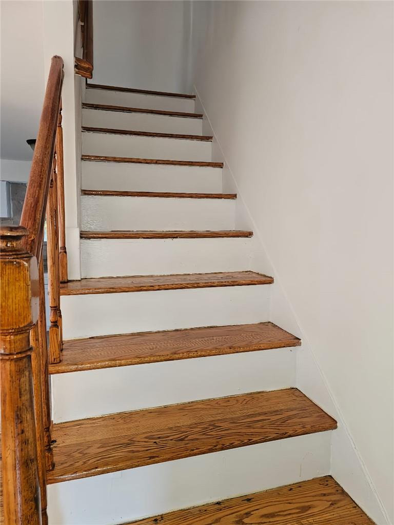 246 Soundview Avenue Property Photo 9