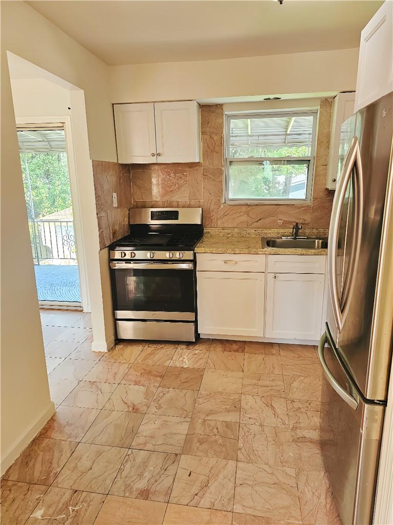 246 Soundview Avenue Property Photo 12