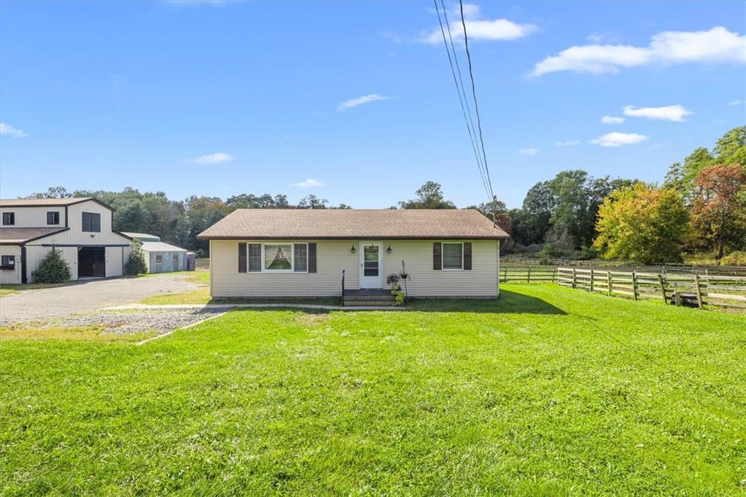 87 Hill Avenue Property Photo 4