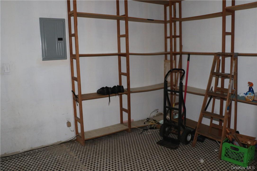 267 / 269 City Island Avenue Property Photo 29