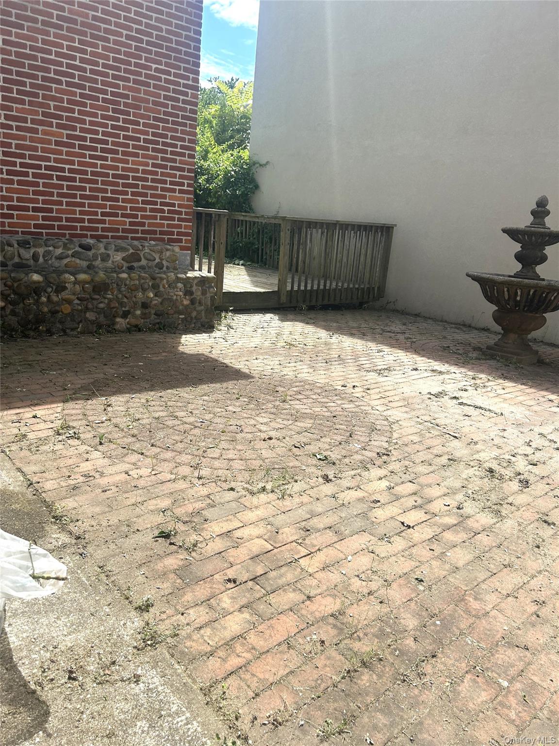 267 / 269 City Island Avenue Property Photo 40