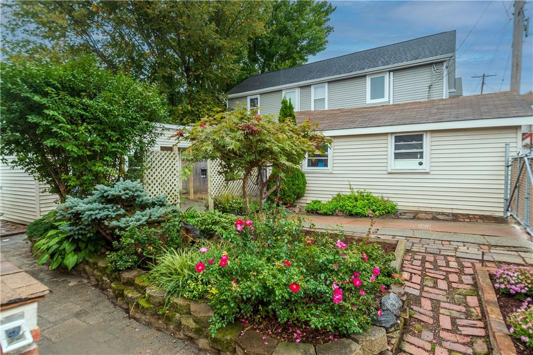 17 Tobins Lane Property Photo 3