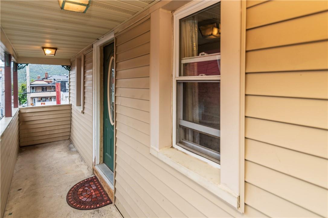 17 Tobins Lane Property Photo 7