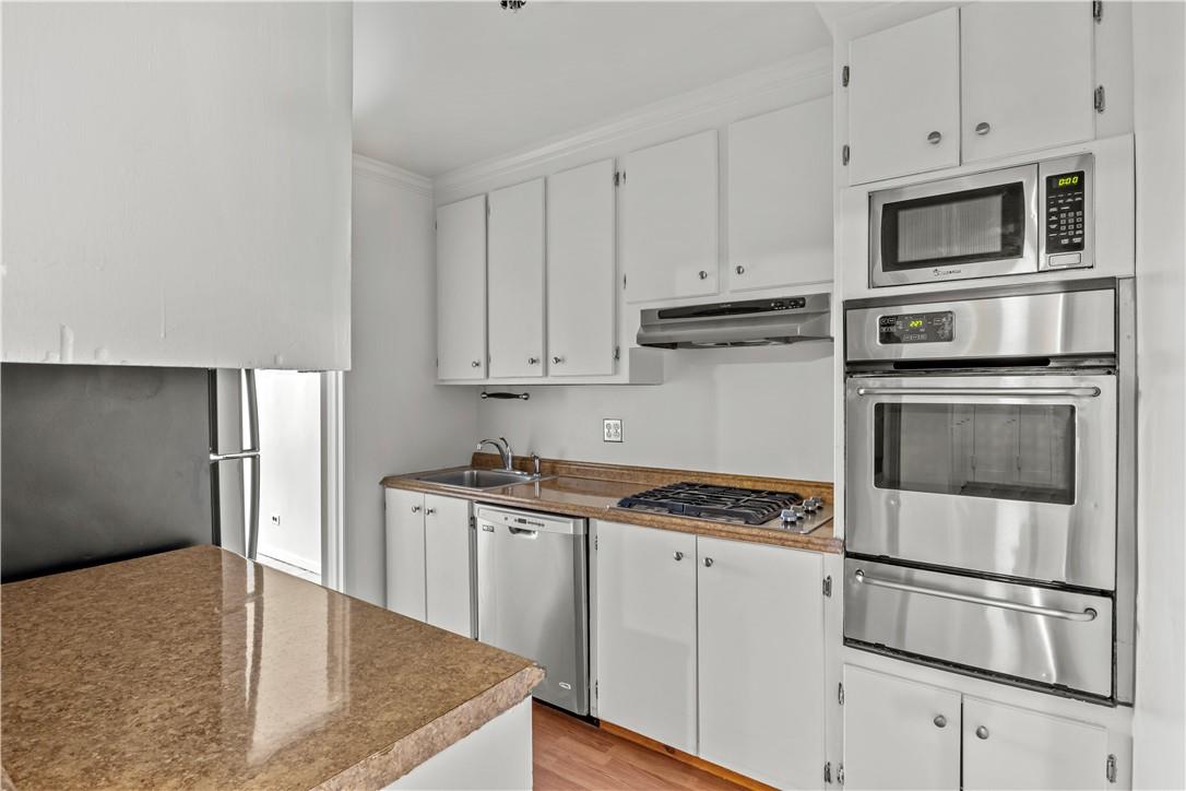 601 Kappock Street 5s Property Photo 6