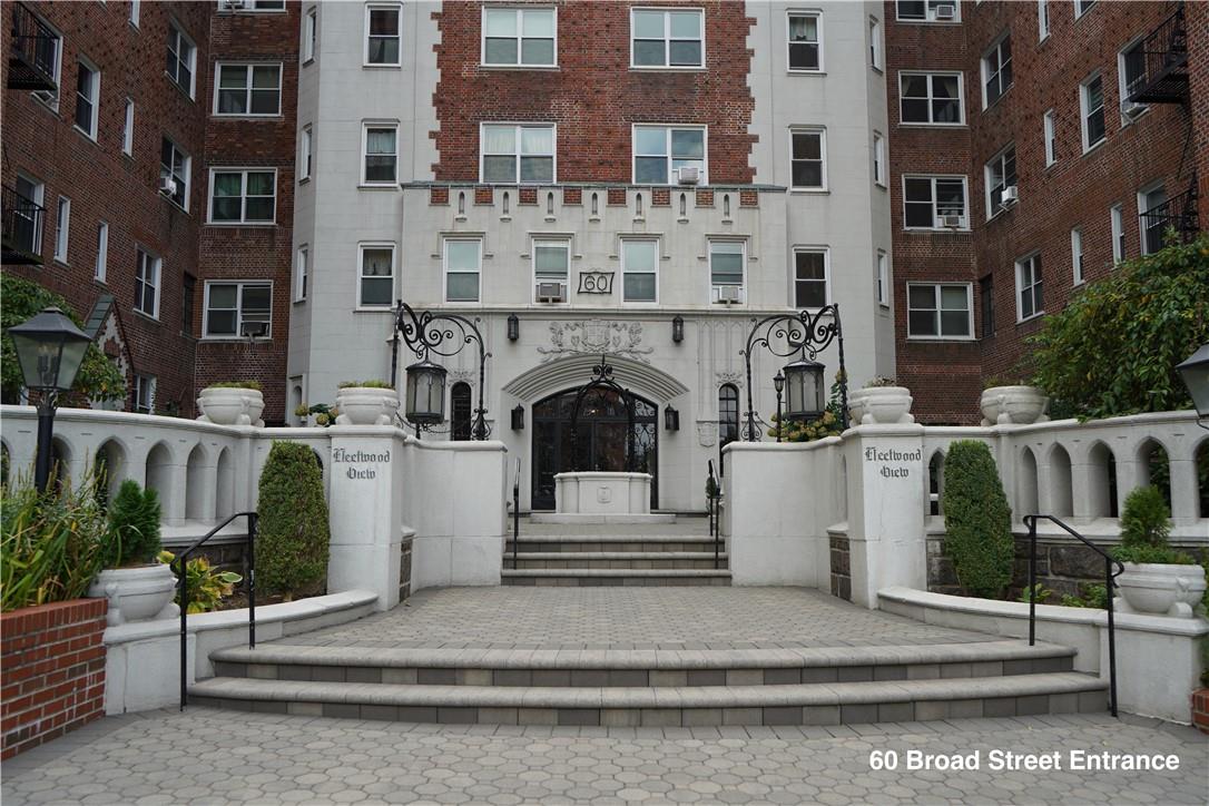 60 W Broad Street 1k Property Photo 1