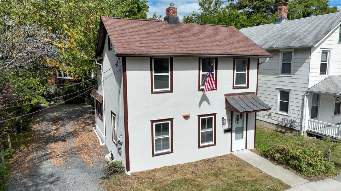 320 Hudson Street Property Photo 1