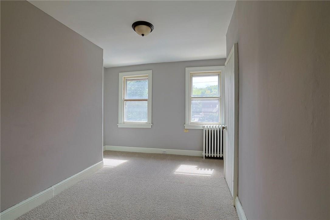 320 Hudson Street Property Photo 10